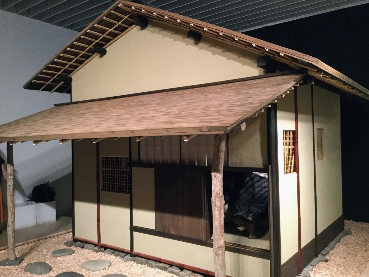 千利休作と伝わる二畳の茶室「待庵」の原寸大復元模型